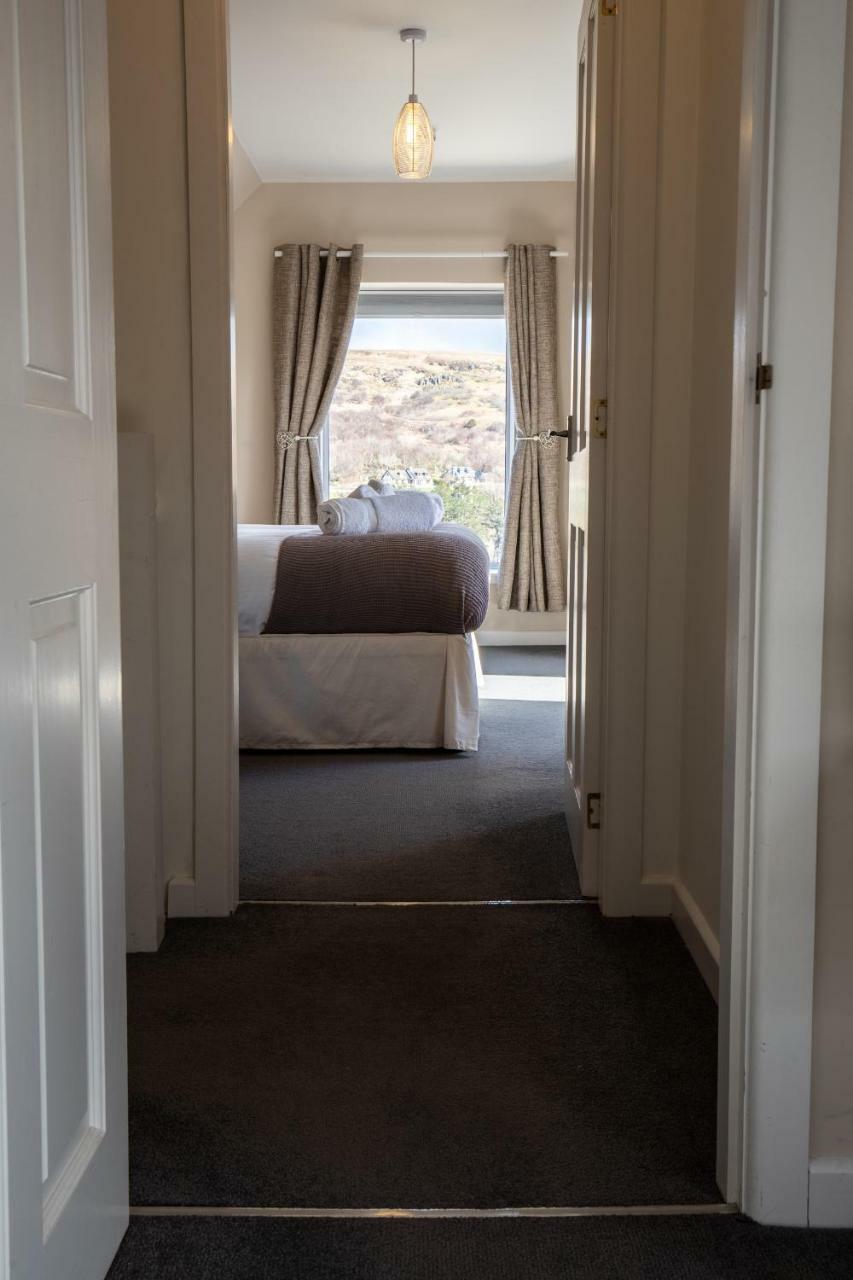Skye Bay Villa Портри Екстериор снимка